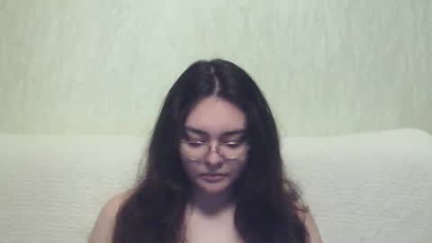 Snapshot of missis_mona chatting on 11, 1, 2025 missis mona online show from 11, 1, 2025