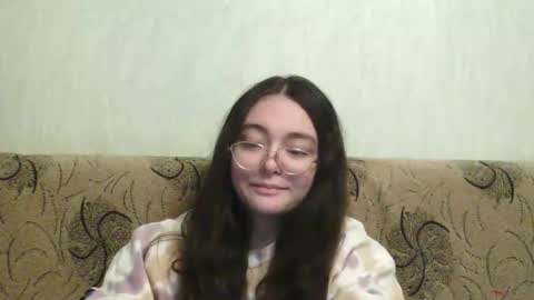 Snapshot of missis_mona chatting on 16, 9, 2025 missis mona online show from 16, 9, 2025