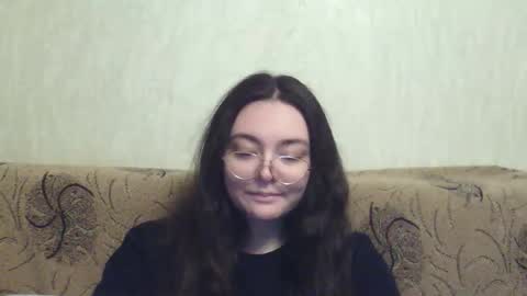 missis mona online show from 7, 4, 2026