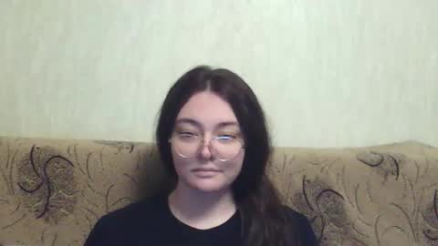 missis mona online show from 9, 4, 2026