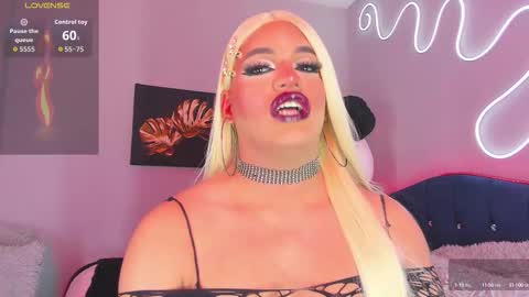 kassandra lazcano online show from 12, 9, 2025