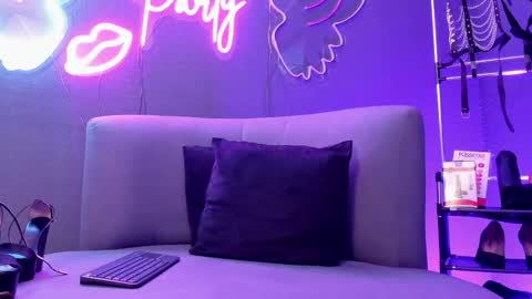 misskathyfox online show from 29, 10, 2025