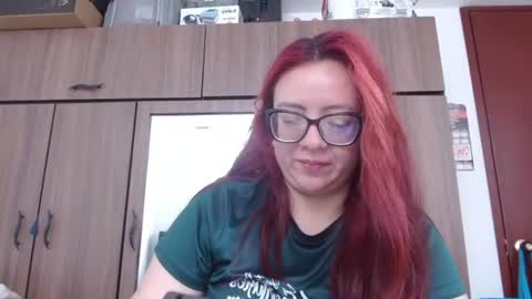 Snapshot of misslady__eva chatting on 7, 7, 2026 eva online show from 7, 7, 2026