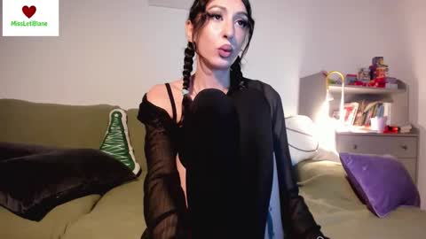 Snapshot of missletiblane chatting on 28, 11, 2025 Letisia Onlyfans MissLetiBlane online show from 28, 11, 2025