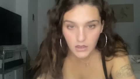 misslia101 online show from 10, 9, 2025