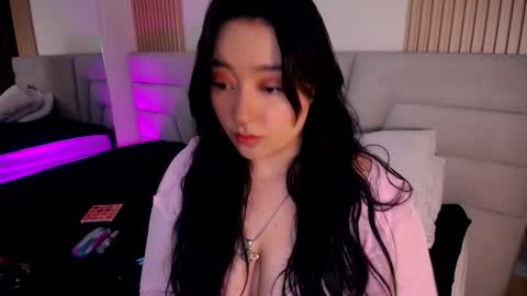 Miss Loise online show from 10, 11, 2025