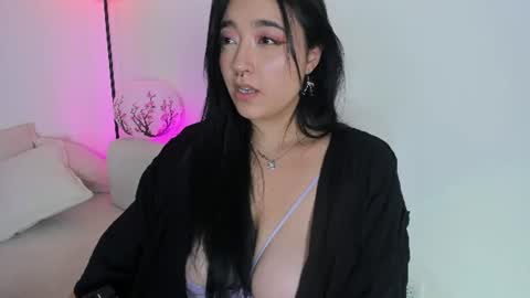 Snapshot of missloise chatting on 11, 7, 2026 Miss Loise online show from 11, 7, 2026