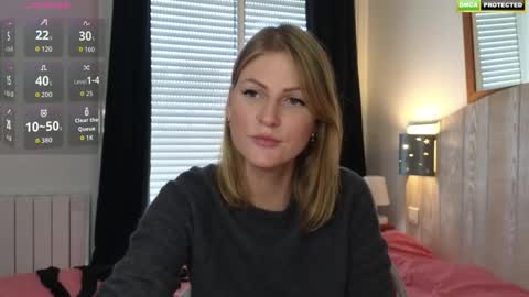 Snapshot of misslucci chatting on 1, 11, 2025 Misslucci online show from 1, 11, 2025