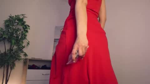 Lullu online show from 20, 2, 2025