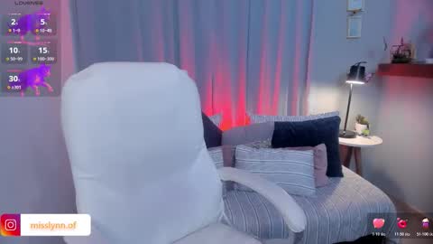 i am lyn online show from 11, 3, 2026