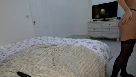 Snapshot of missmadisonmae chatting on 18, 10, 2025 Miss Madison Mae online show from 18, 10, 2025