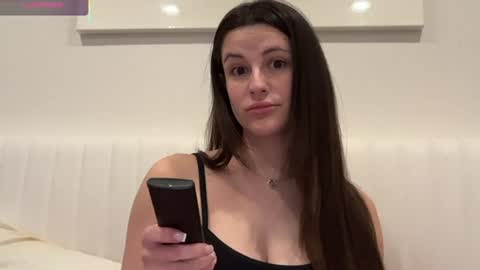 Snapshot of missmadsxx chatting on 16, 6, 2026 MADS online show from 16, 6, 2026