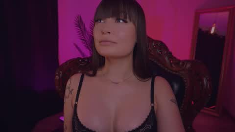 Snapshot of missmerciless chatting on 1, 3, 2025 LUXXANDRA online show from 1, 3, 2025