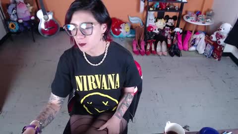 Miss Mia online show from 15, 1, 2025