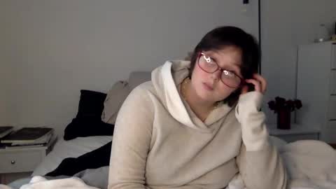 Snapshot of missmistressmal chatting on 24, 11, 2025 missmistressmal online show from 24, 11, 2025