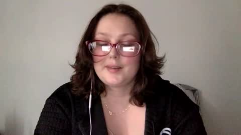 Snapshot of missmistressmal chatting on 22, 7, 2026 missmistressmal online show from 22, 7, 2026