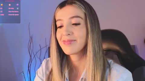 Emma Rivera online show from 8, 9, 2025