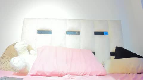 Snapshot of missnatasha05 chatting on 19, 3, 2026 missnatasha05 online show from 19, 3, 2026