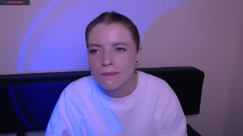 Snapshot of missoliviaa_ chatting on 1, 11, 2025 Olivia online show from 1, 11, 2025