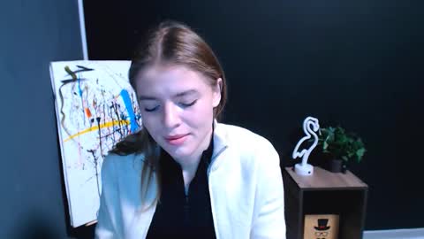 Snapshot of missoliviaa_ chatting on 21, 11, 2025 Olivia online show from 21, 11, 2025