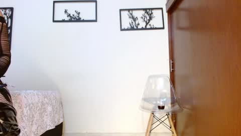 Tell me Pandora online show from 25, 1, 2025