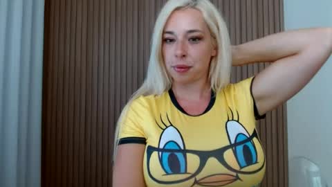 Snapshot of missparks chatting on 13, 7, 2026 Riley online show from 13, 7, 2026
