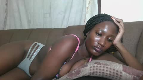 pretty gal online show from 20, 10, 2025