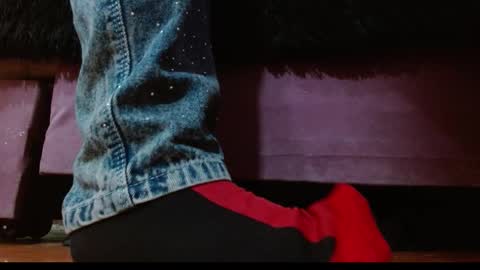 TELL ME MISS online show from 13, 11, 2025