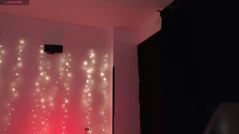 Snapshot of missvenuss chatting on 23, 12, 2024 IG MISSVENUSS1 online show from 23, 12, 2024