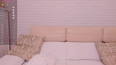 Snapshot of missxcaprice chatting on 6, 10, 2025 missxcaprice online show from 6, 10, 2025