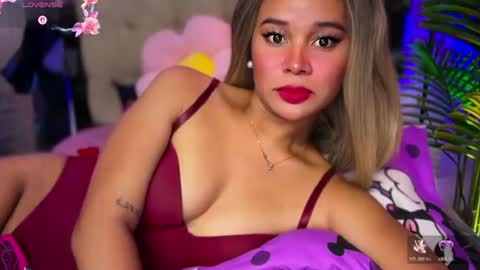 Miss. Thalia online show from 8, 8, 2026