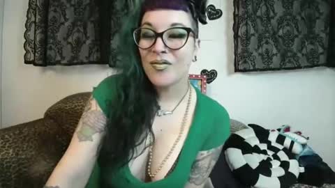 Missy Dee online show from 18, 3, 2026
