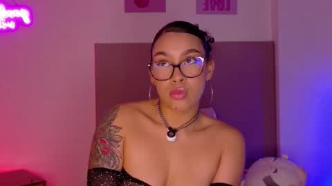 Snapshot of missygainer chatting on 4, 11, 2025 Missy Gainer online show from 4, 11, 2025