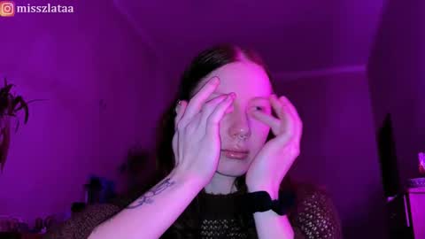 Snapshot of misszlataa chatting on 5, 12, 2025 Zlata online show from 5, 12, 2025