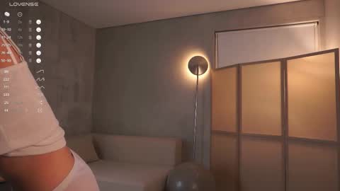 Mia online show from 1, 2, 2026