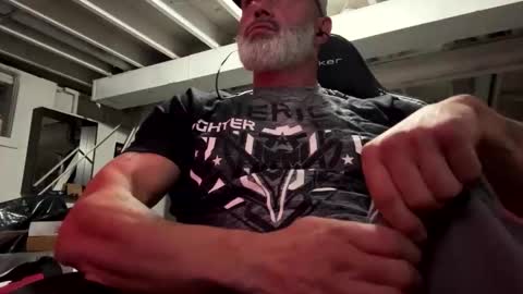 AJ online show from 13, 11, 2025