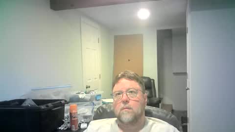 Mr. Happy online show from 4, 4, 2026