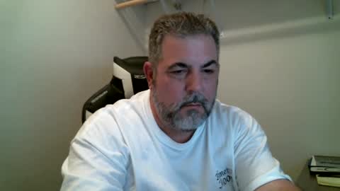 Snapshot of misterbret chatting on 24, 2, 2025 misterbret online show from 24, 2, 2025