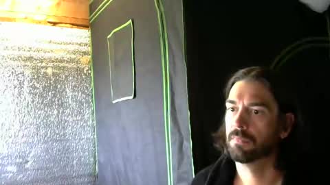 Snapshot of mistergentlemanluke chatting on 11, 9, 2025 Everything you ever wanted. online show from 11, 9, 2025