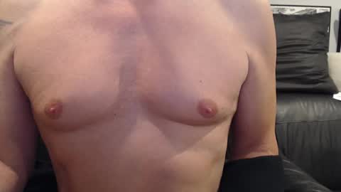 MisterMasterss2 online show from 24, 10, 2025