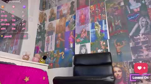   online show from 28, 3, 2026