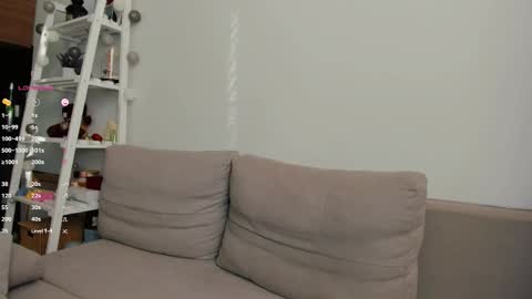 Hi everyone Im Tina online show from 26, 9, 2025