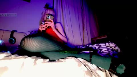 Snapshot of mistr_daria_femdom chatting on 18, 12, 2025 mistr_daria_femdom online show from 18, 12, 2025