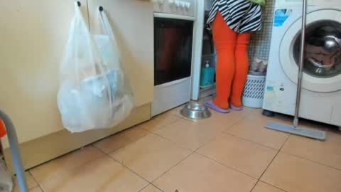 Snapshot of mistress_adel chatting on 19, 4, 2026 mistress_adel online show from 19, 4, 2026