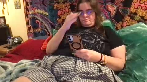 Snapshot of mistress_lk chatting on 14, 7, 2026 MistyVale online show from 14, 7, 2026