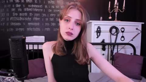 Snapshot of mistress_marlene chatting on 21, 12, 2024 Mistress Marlene online show from 21, 12, 2024