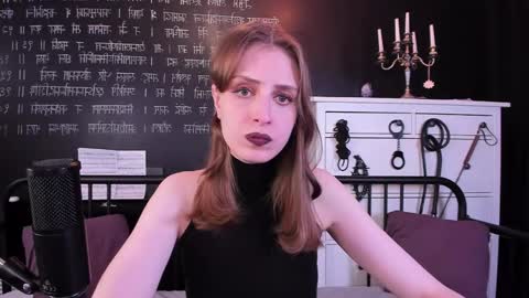 Snapshot of mistress_marlene chatting on 26, 1, 2025 Mistress Marlene online show from 26, 1, 2025