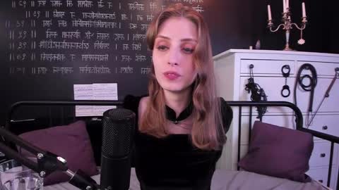 Snapshot of mistress_marlene chatting on 19, 2, 2025 Mistress Marlene online show from 19, 2, 2025