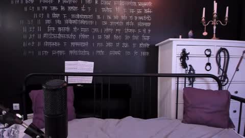 Snapshot of mistress_marlene chatting on 2, 3, 2025 Mistress Marlene online show from 2, 3, 2025
