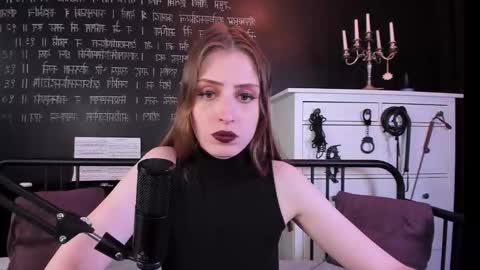 Snapshot of mistress_marlene chatting on 24, 10, 2025 Mistress Marlene online show from 24, 10, 2025